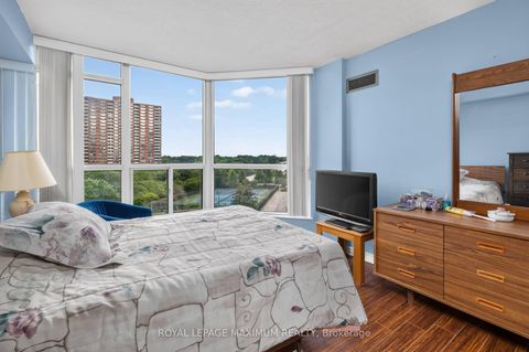 Photo 24 at 717 - 5 Rowntree Road, Jamestown, Toronto