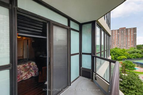 Photo 36 at 717 - 5 Rowntree Road, Jamestown, Toronto