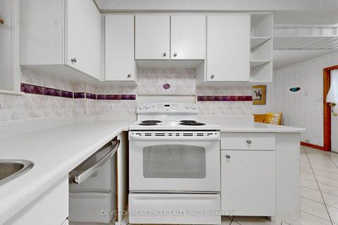 Photo 11 at 534 Deloraine Avenue, Nortown, Toronto