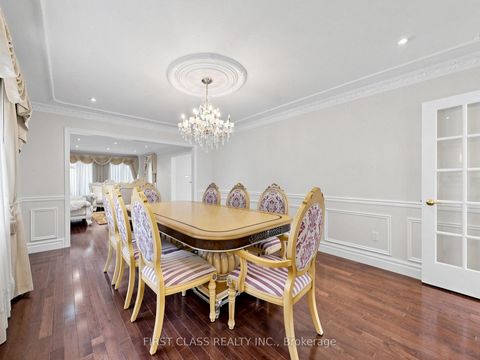 Photo 7 at 9 Westpoint Court, Bayview Hill, Richmond Hill