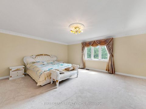 Photo 19 at 9 Westpoint Court, Bayview Hill, Richmond Hill