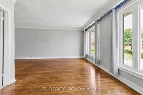 Photo 14 at 121 Confederation Drive, Woburn, Toronto