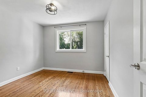 Photo 30 at 121 Confederation Drive, Woburn, Toronto