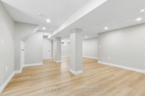 Photo 40 at 121 Confederation Drive, Woburn, Toronto