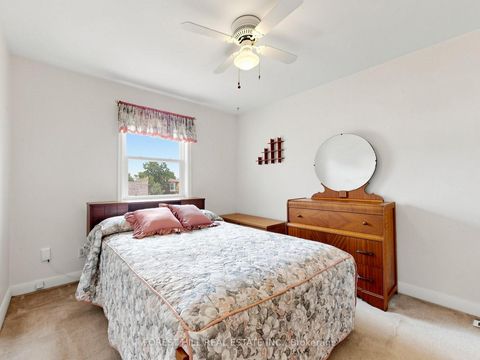Photo 14 at 25 Cartwright Avenue, Glen Park, Toronto