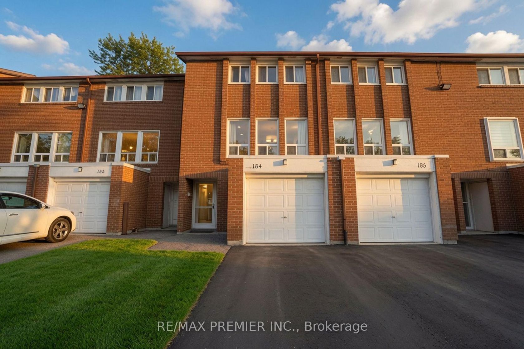 184 - 6448 Finch Avenue, Jamestown, Toronto 