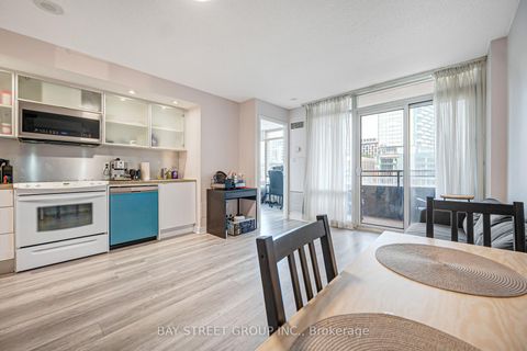 Photo 2 at 816 - 25 Telegram Mews, Waterfront Communities C1, Toronto