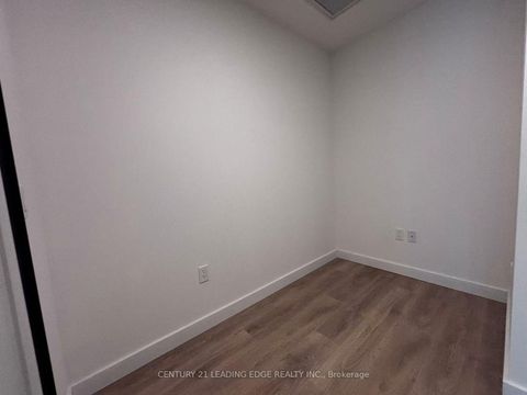 Photo 4 at 2506 - 3 Concord Cityplace Way, Waterfront Communities C1, Toronto