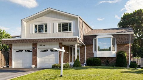 Photo 8 at 59 Kilchurn Castle Drive, Sullivan, Toronto