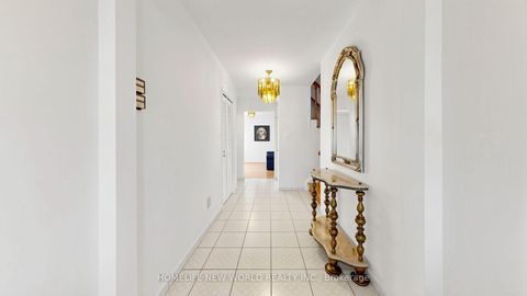 Photo 11 at 59 Kilchurn Castle Drive, Sullivan, Toronto