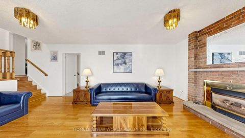 Photo 15 at 59 Kilchurn Castle Drive, Sullivan, Toronto