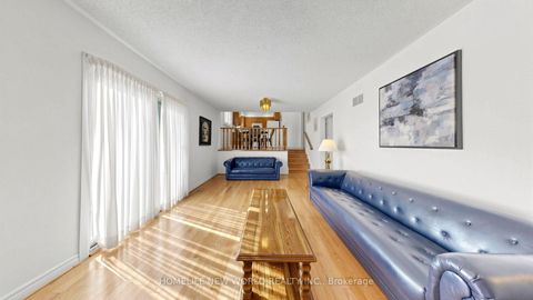 Photo 16 at 59 Kilchurn Castle Drive, Sullivan, Toronto