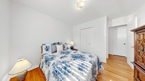Photo 31 at 59 Kilchurn Castle Drive, Sullivan, Toronto
