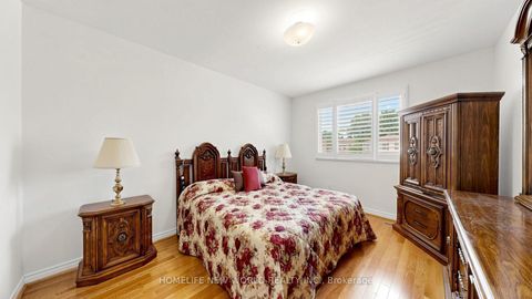 Photo 37 at 59 Kilchurn Castle Drive, Sullivan, Toronto