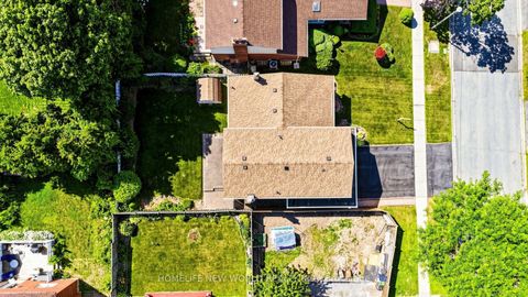 Photo 47 at 59 Kilchurn Castle Drive, Sullivan, Toronto