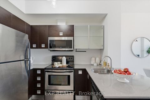 Photo 3 at 221 - 3391 Bloor Street W, City Centre West, Toronto