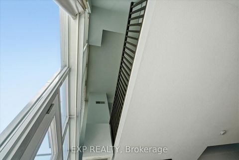 Photo 17 at 221 - 3391 Bloor Street W, City Centre West, Toronto