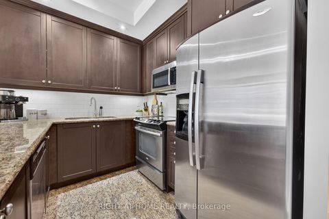 Photo 12 at 509 - 628 Fleet Street, Niagara, Toronto