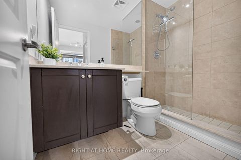 Photo 24 at 509 - 628 Fleet Street, Niagara, Toronto