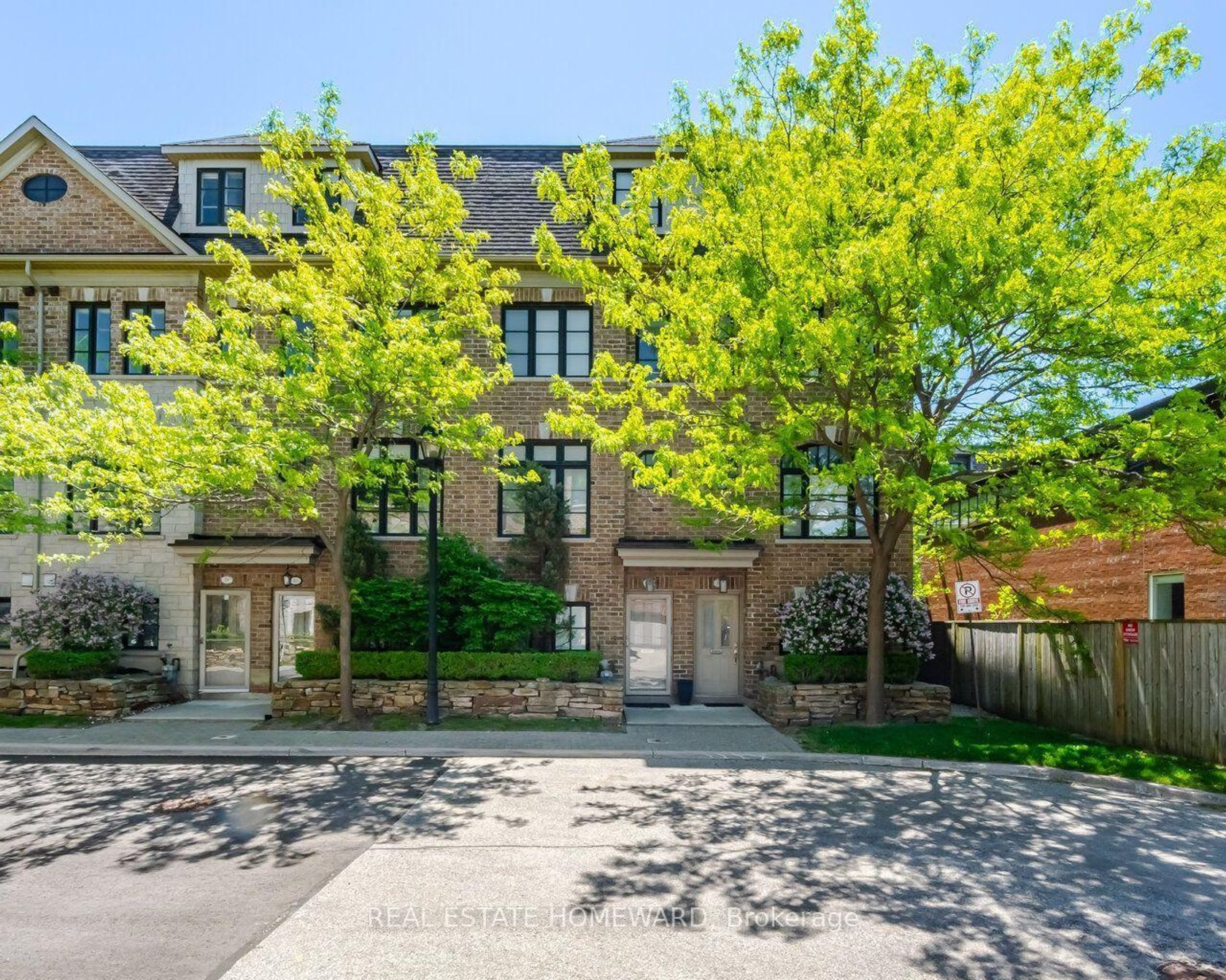 62 Cormier Heights, Mimico, Toronto 