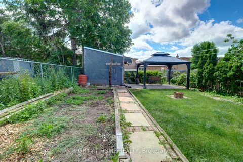 Photo 27 at 31 Frankton Crescent, York University Heights, Toronto