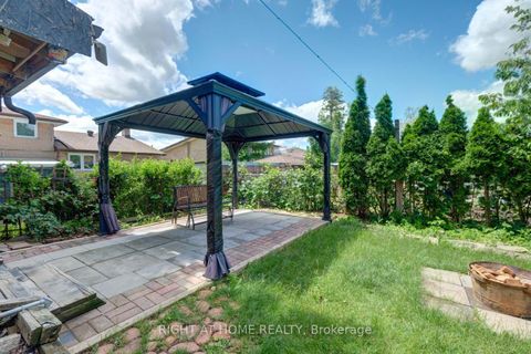Photo 28 at 31 Frankton Crescent, York University Heights, Toronto