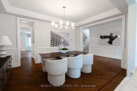 Photo 6 at 61 Rykert Crescent, Leaside, Toronto