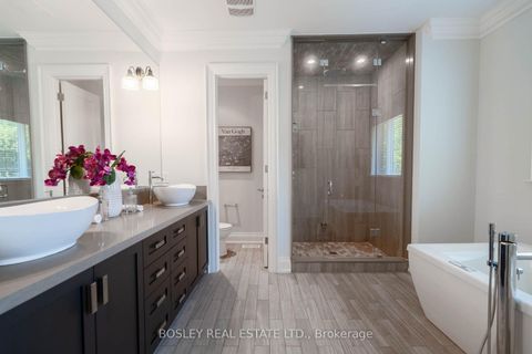 Photo 24 at 61 Rykert Crescent, Leaside, Toronto