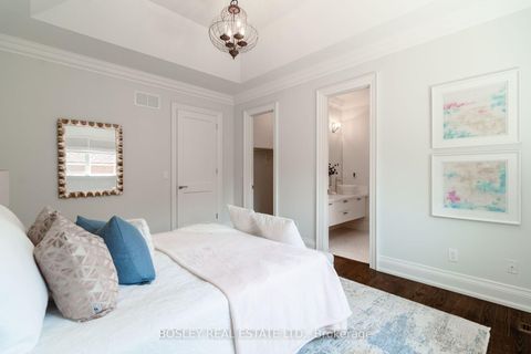 Photo 26 at 61 Rykert Crescent, Leaside, Toronto