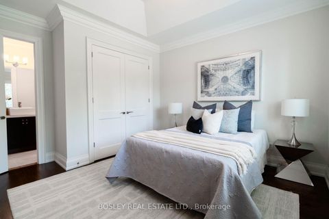 Photo 32 at 61 Rykert Crescent, Leaside, Toronto