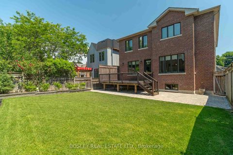 Photo 42 at 61 Rykert Crescent, Leaside, Toronto