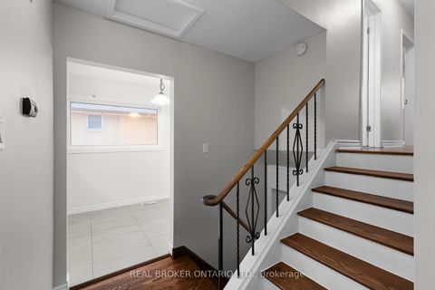 Photo 11 at 65 Ottaway Avenue, Wellington, Barrie