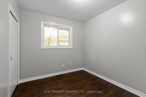 Photo 16 at 65 Ottaway Avenue, Wellington, Barrie