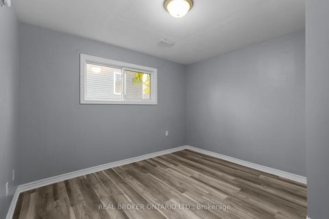 Photo 19 at 65 Ottaway Avenue, Wellington, Barrie