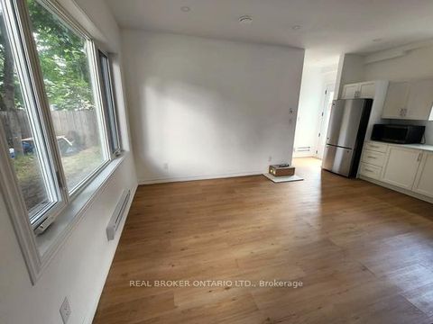 Photo 34 at 65 Ottaway Avenue, Wellington, Barrie
