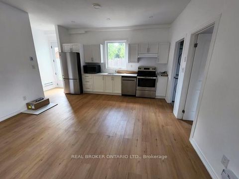 Photo 36 at 65 Ottaway Avenue, Wellington, Barrie