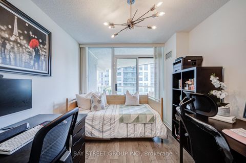 Photo 25 at 1811 - 30 Grand Trunk Crescent, Waterfront Communities C1, Toronto