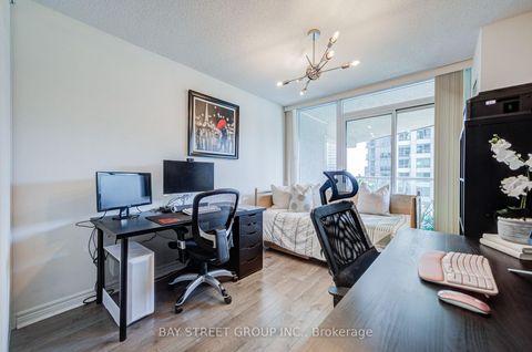 Photo 26 at 1811 - 30 Grand Trunk Crescent, Waterfront Communities C1, Toronto