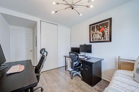 Photo 27 at 1811 - 30 Grand Trunk Crescent, Waterfront Communities C1, Toronto