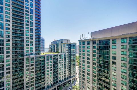 Photo 31 at 1811 - 30 Grand Trunk Crescent, Waterfront Communities C1, Toronto