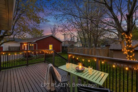 Photo 2 at 818 Poplar Avenue, Historic Lakeshore Communities, Georgina