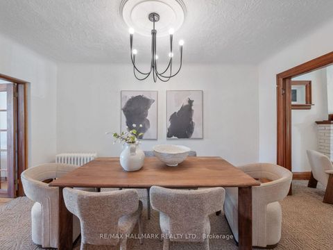 Photo 6 at 27 Lesmount Avenue, East York, Toronto