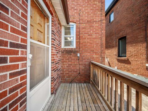 Photo 39 at 27 Lesmount Avenue, East York, Toronto