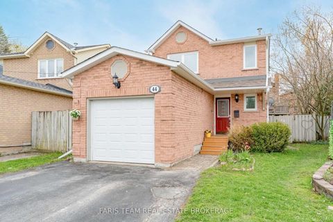 Photo 3 at 44 Hadden Crescent, Cundles East, Barrie