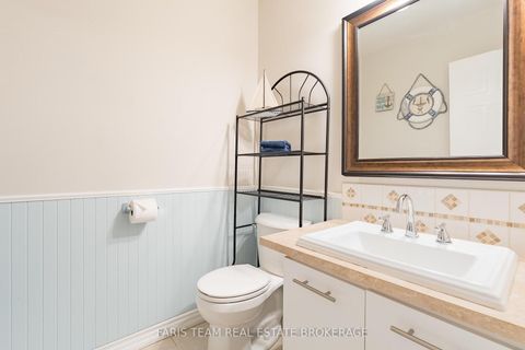 Photo 12 at 44 Hadden Crescent, Cundles East, Barrie