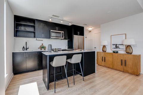 Photo 4 at 517 - 2300 St. Clair Avenue W, Junction Area, Toronto