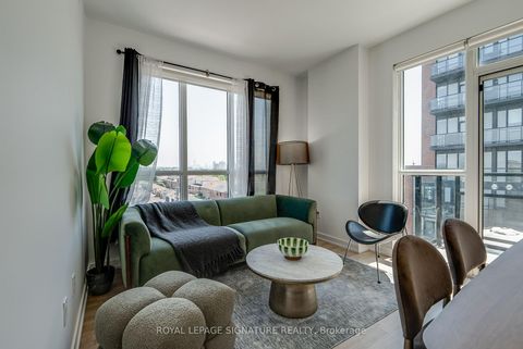 Photo 7 at 517 - 2300 St. Clair Avenue W, Junction Area, Toronto