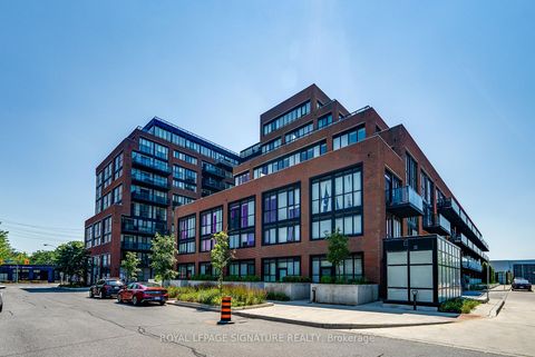 Photo 22 at 517 - 2300 St. Clair Avenue W, Junction Area, Toronto