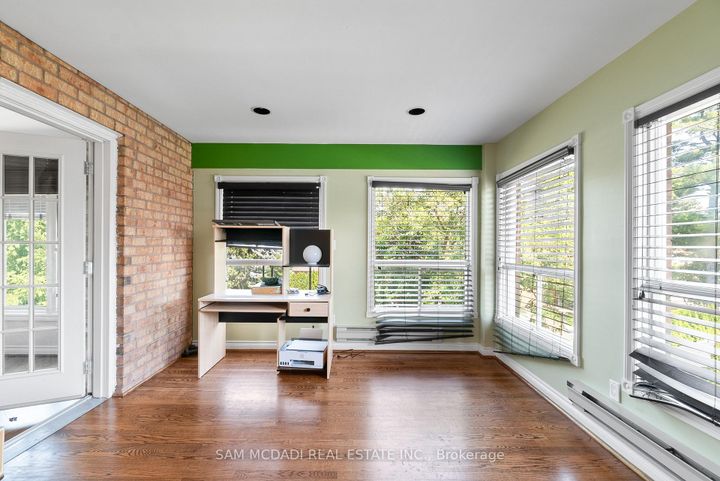 Photo 20 at 2339 Glengarry Road, Erindale, Mississauga