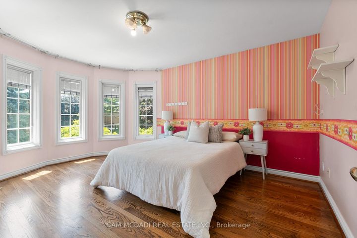 Photo 25 at 2339 Glengarry Road, Erindale, Mississauga